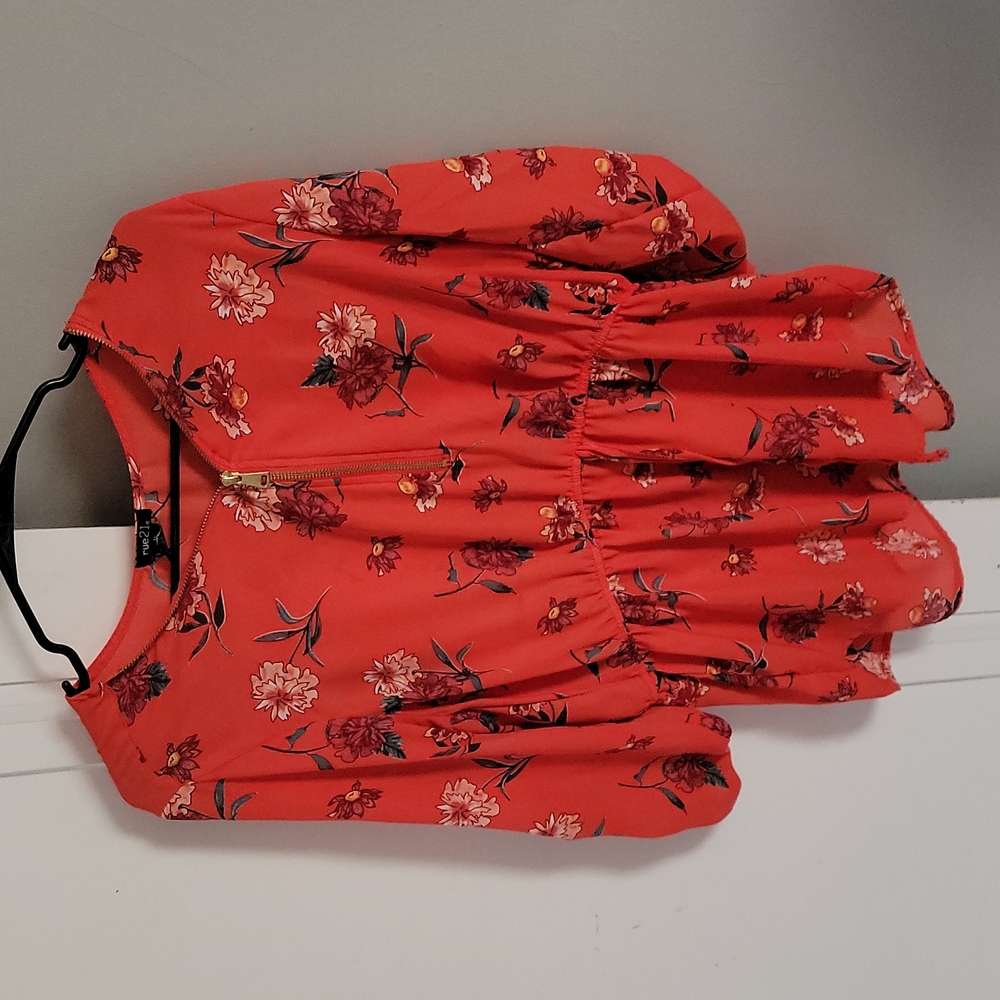 Dress top